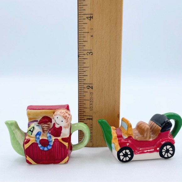 Vintage Wade Red Rose Tea Miniature Teapot Figurines Collectibles Car Toy Chest - Picture 8 of 16